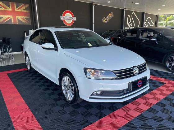 VOLKSWAGEN JETTA 1.4 16V TSI COMFORTLINE GASOLINA 4P TIPTRONIC VOLKSWAGEN JETTA 1.4 16V TSI COMFORTLINE GASOLINA 4P TIPTRONIC